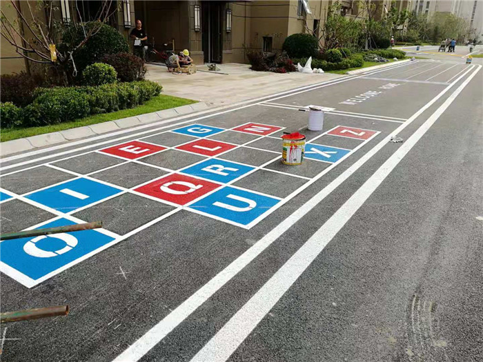 道路標(biāo)線施工